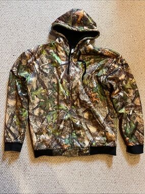 Realtree Camo Hooded Zip Jacket in Green Brown Tan